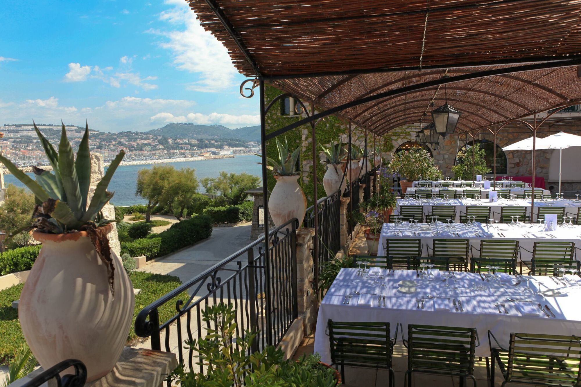 Hotel Delos - Ile De Bendor Bandol Restaurant foto